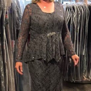 Ursula of Switzerland Sz 12 Mother of Bride/groom